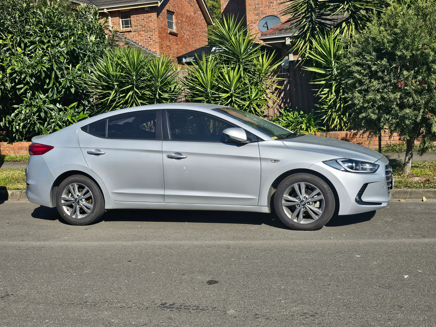 2018 Hyundai elantra ACTIVE